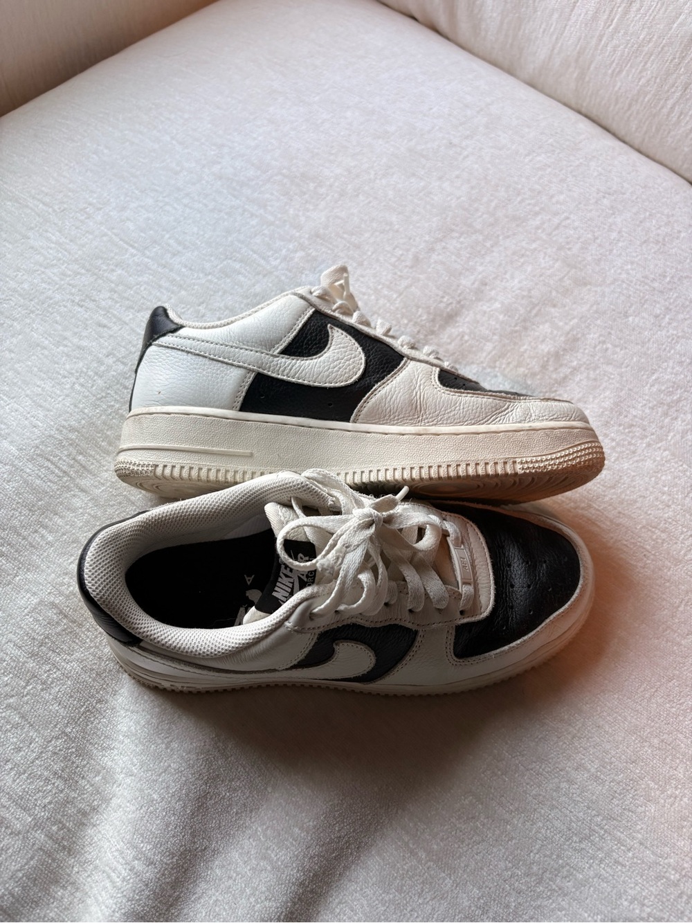 Black and White Low-Top Sneakers - Nike Style
